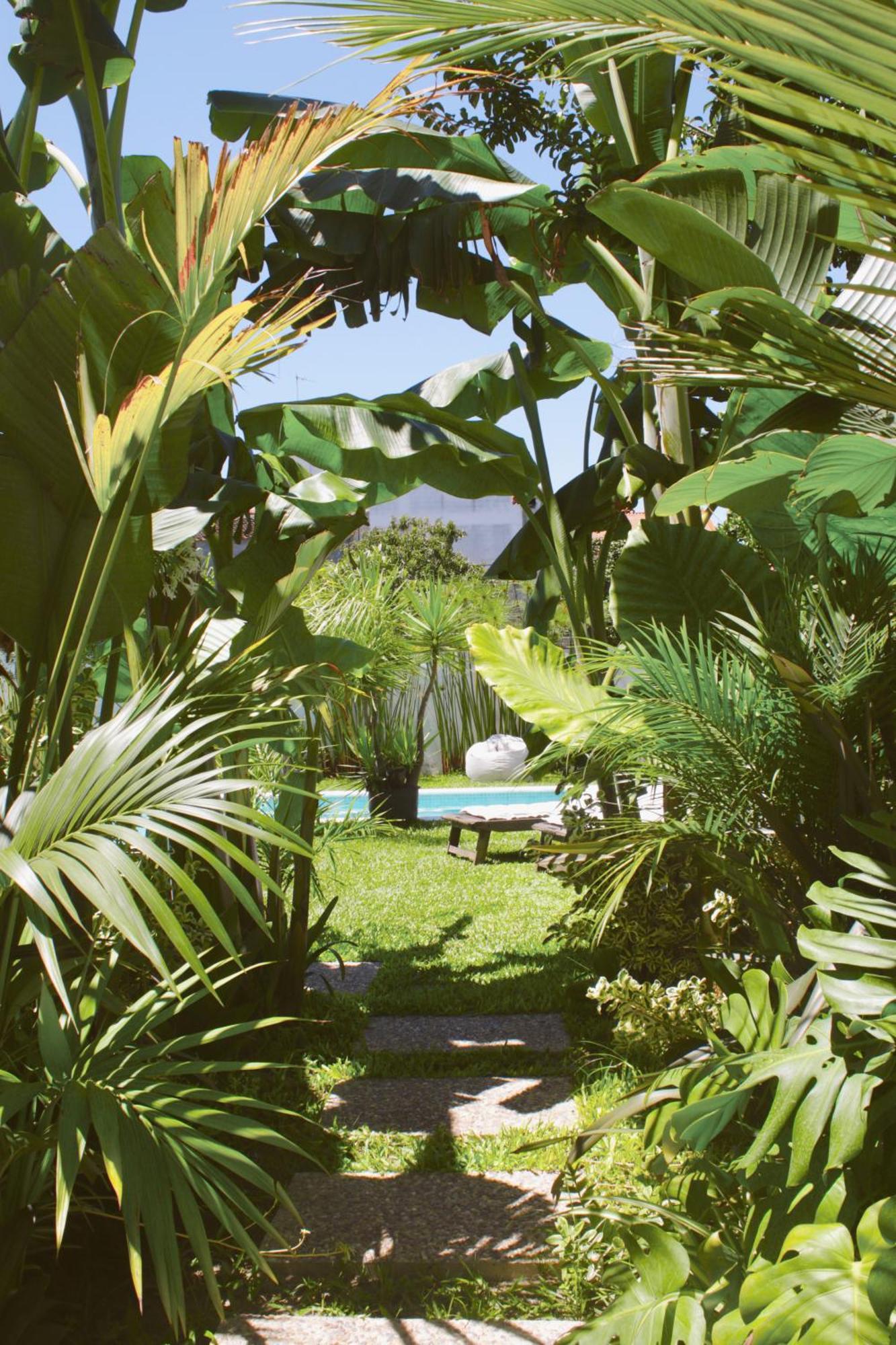 Vila Vale Guest House - Surf & Yoga تشارنكه المظهر الخارجي الصورة